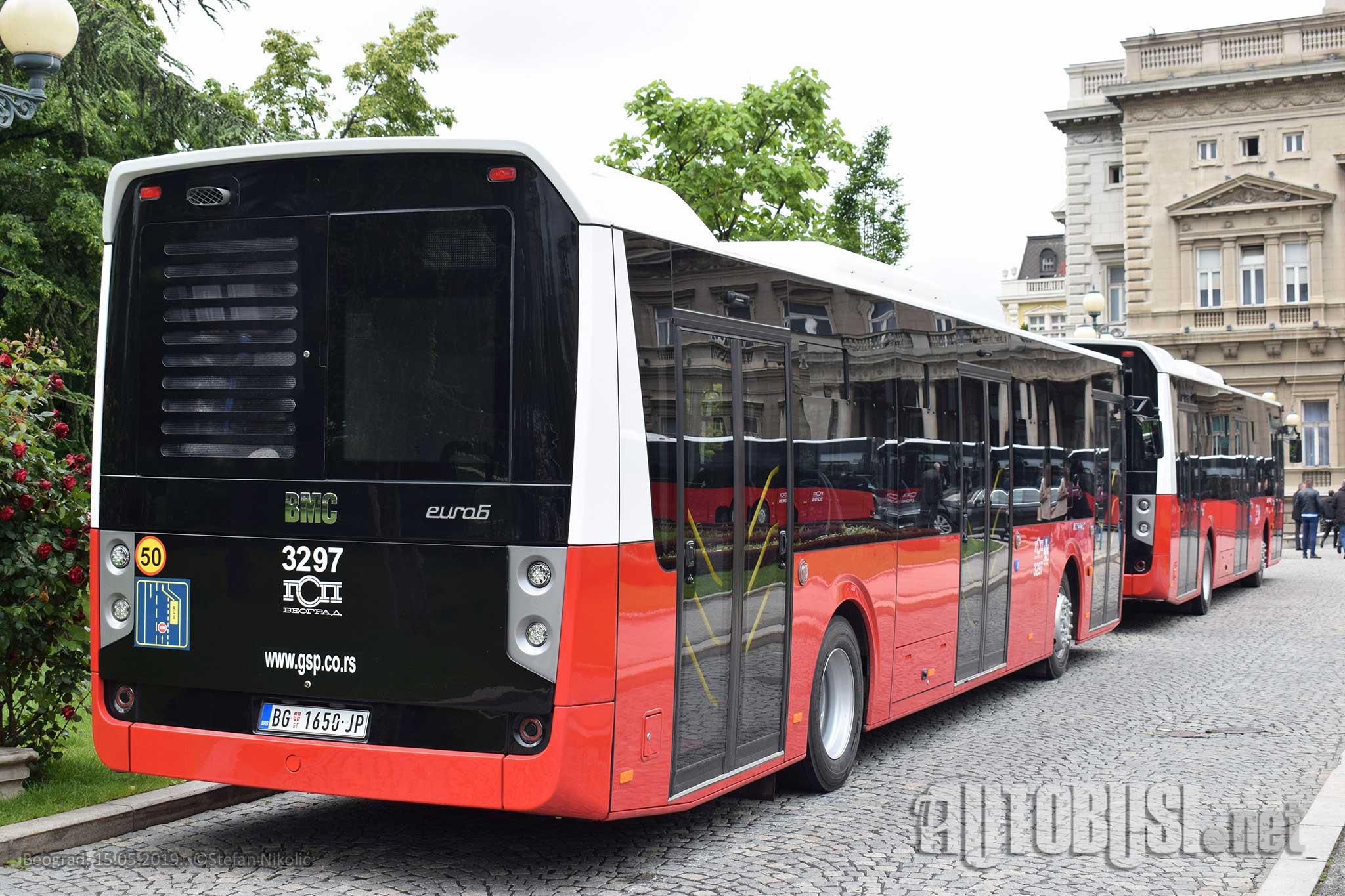 bus